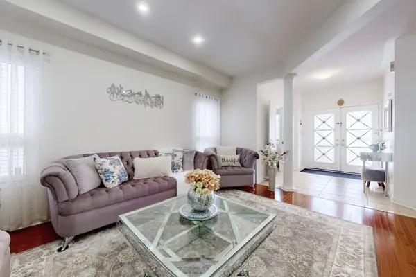 1348 Wallig AVE, Oshawa, ON L1K 0J5