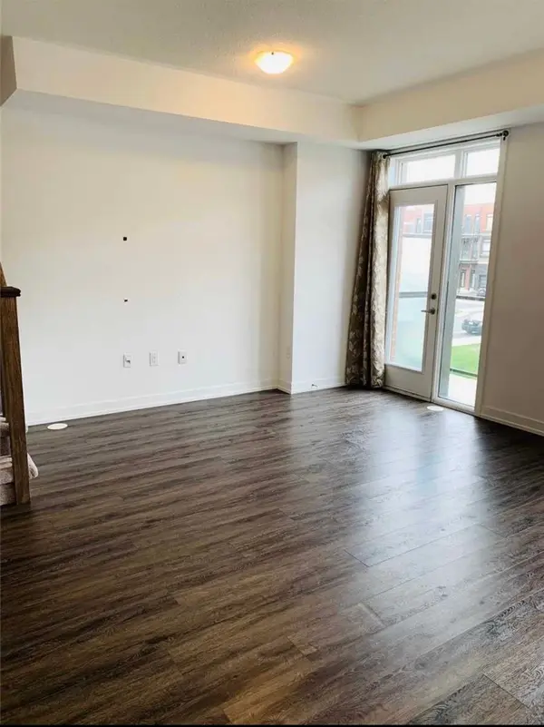 10 Tauton ST, Vaughan, ON L4L 0M2