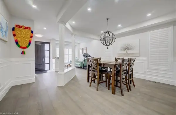 4612 Doug Wright DR, Burlington, ON L7M 0L6