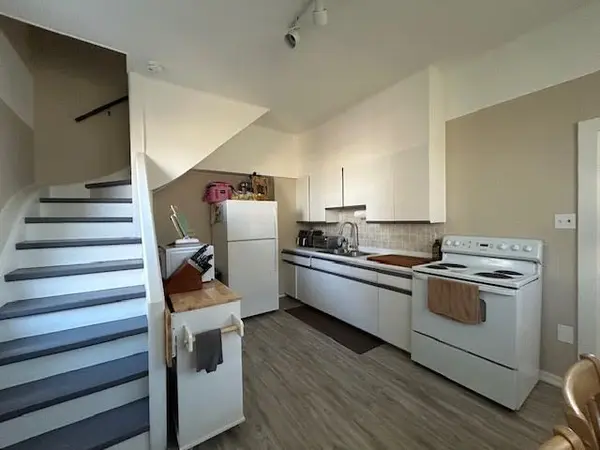 45 King ST, Halton Hills, ON L7G 2G3