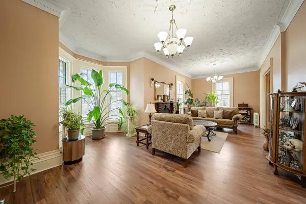 302 TALBOT ST E, Aylmer, ON N5H 1H9