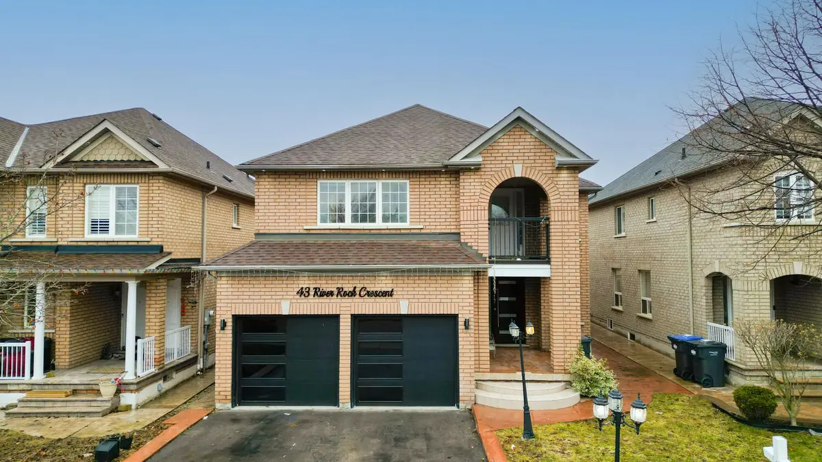 43 River Rock CRES, Brampton, ON L7A 2V2