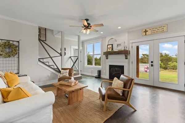 705 Jimmy Houston Way, Bluff Dale, TX 76433