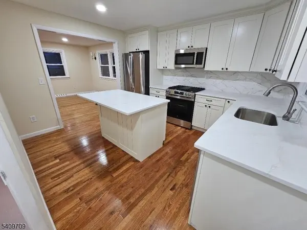 275 Malapardis Rd, Hanover Twp., NJ 07927