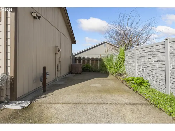 4906 NE 131ST CT, Vancouver, WA 98682