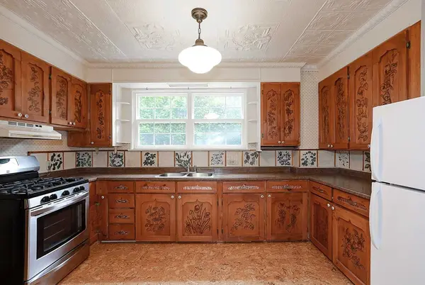 460 Main ST, King, ON L0G 1T0