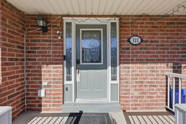 111 Gollins DR, Milton, ON L9T 6J9