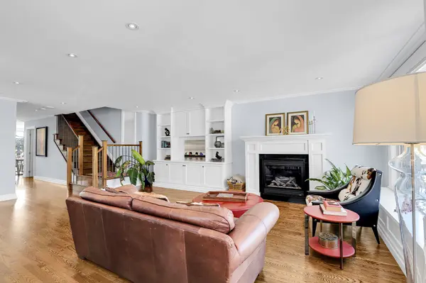 556 Edison AVE, Carlingwood - Westboro And Area, ON K2A 1V4