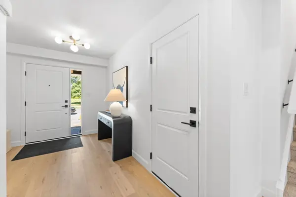 177 Chestnut ST #8, Lucan Biddulph, ON N0M 2J0