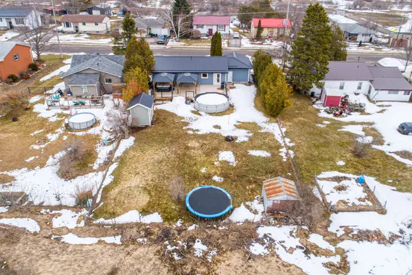 56 Ellice ST, Kawartha Lakes, ON K0M 1N0