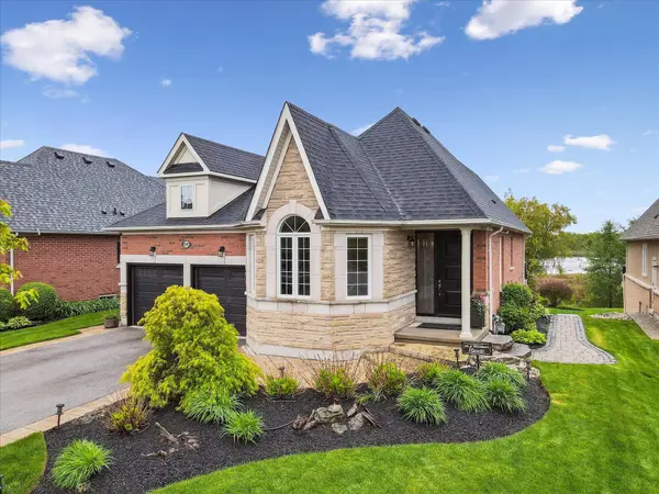 94 Aberfoyle Mill CRES, Puslinch, ON N1H 6H9