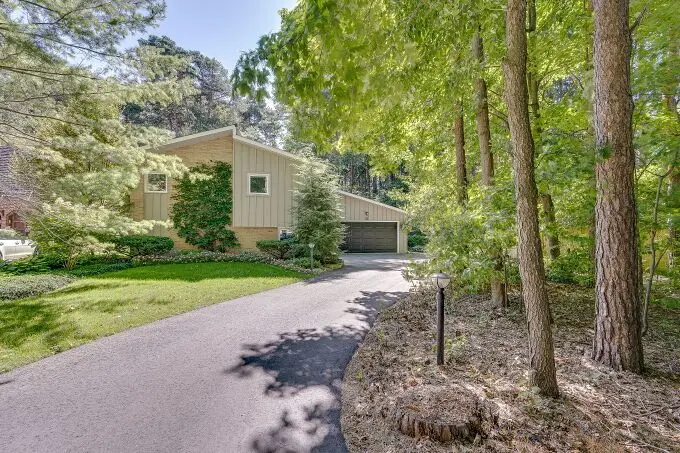 31 Oliver's LN, Caledon, ON L7C 1G5