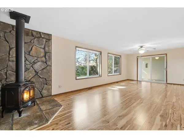 2559 S DOGWOOD TER, Cornelius, OR 97113