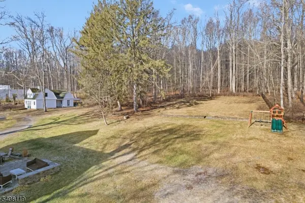 211 Mountainside Rd, Mendham Twp., NJ 07945