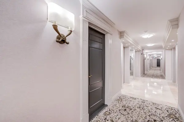 18 Sommerset WAY #1609, Toronto C14, ON M2N 6X5