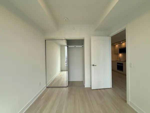 60 Central Park Road WAY #1910, Toronto W08, ON M9A 0E6