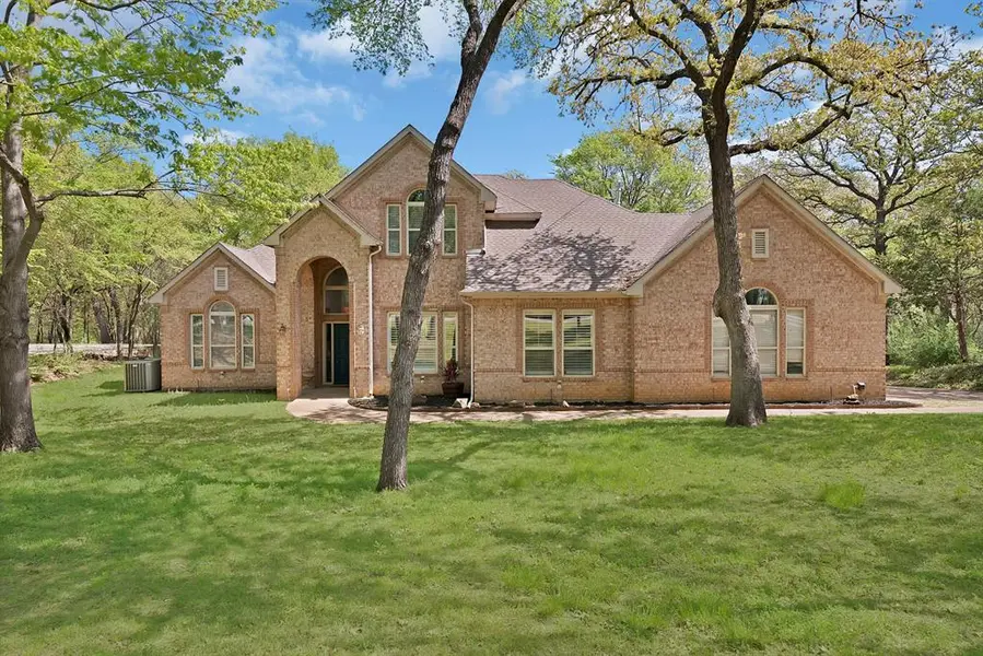 621 Diamond Point Drive, Oak Point, TX 75068