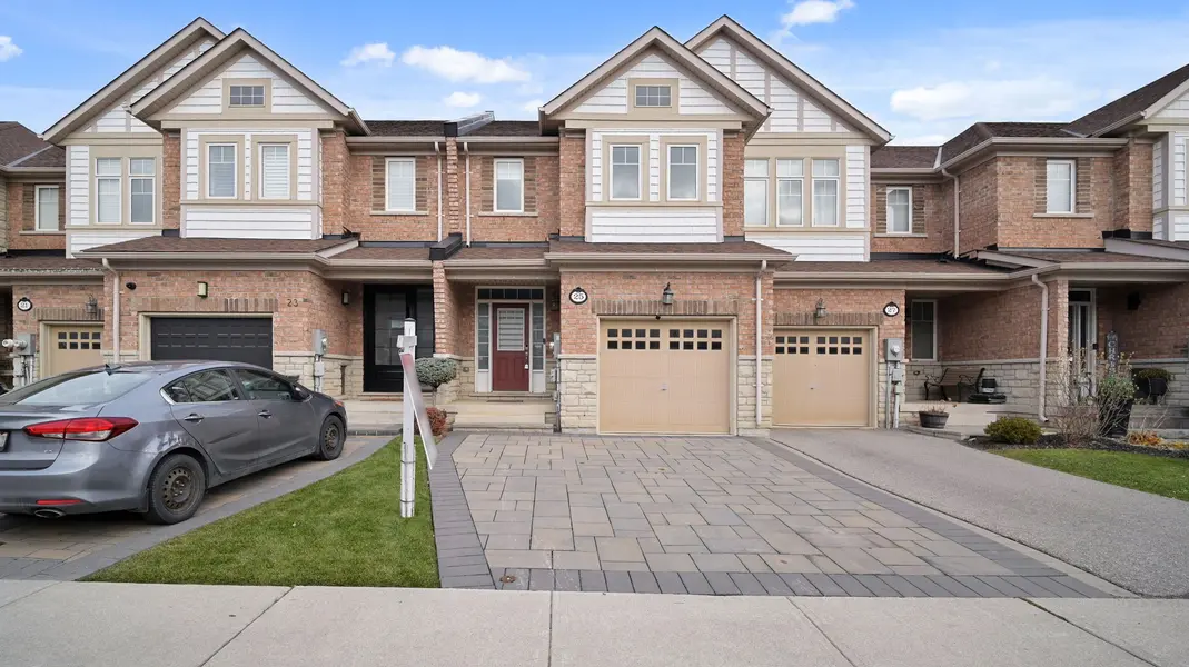 25 VINEWOOD RD, Caledon, ON L7C 1A9