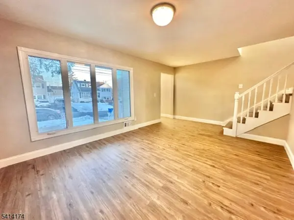 5 Gardner Pl, Sayreville Boro, NJ 08859