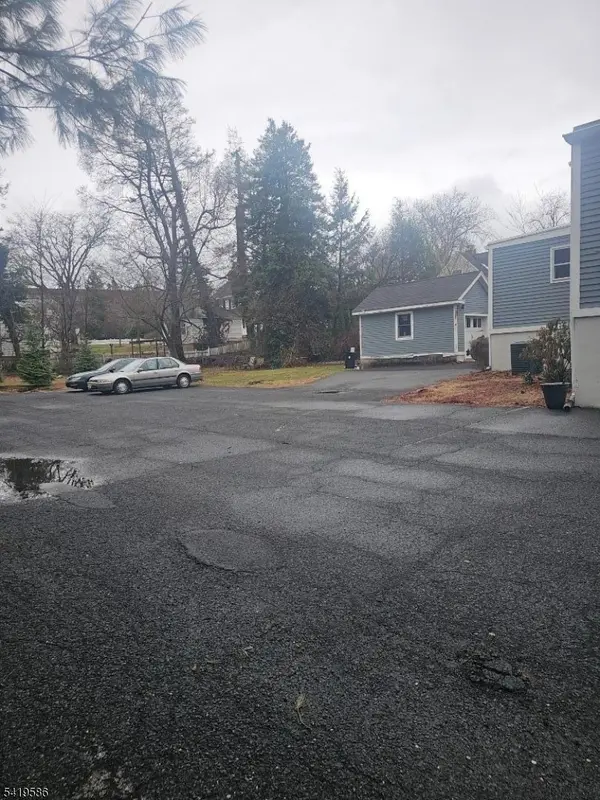 59 Franklin St, Morristown Town, NJ 07960