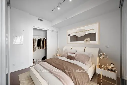 2020 Bathurst ST #517, Toronto C03, ON M5P 0A6