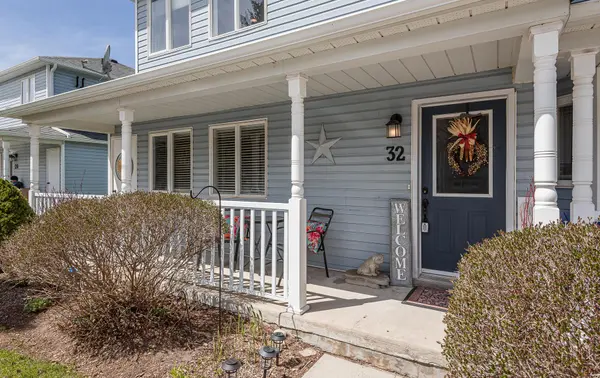 32 Valleymede CT, Collingwood, ON L9Y 5E4