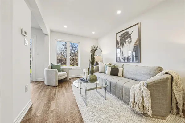 1588 South Parade CT #72, Mississauga, ON L5M 6E7