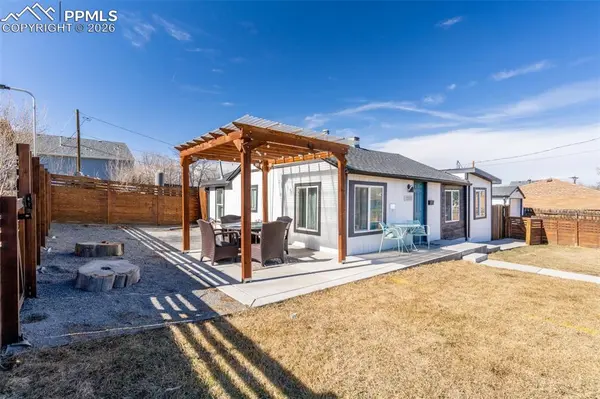 2201 W Warren AVE, Englewood, CO 80110