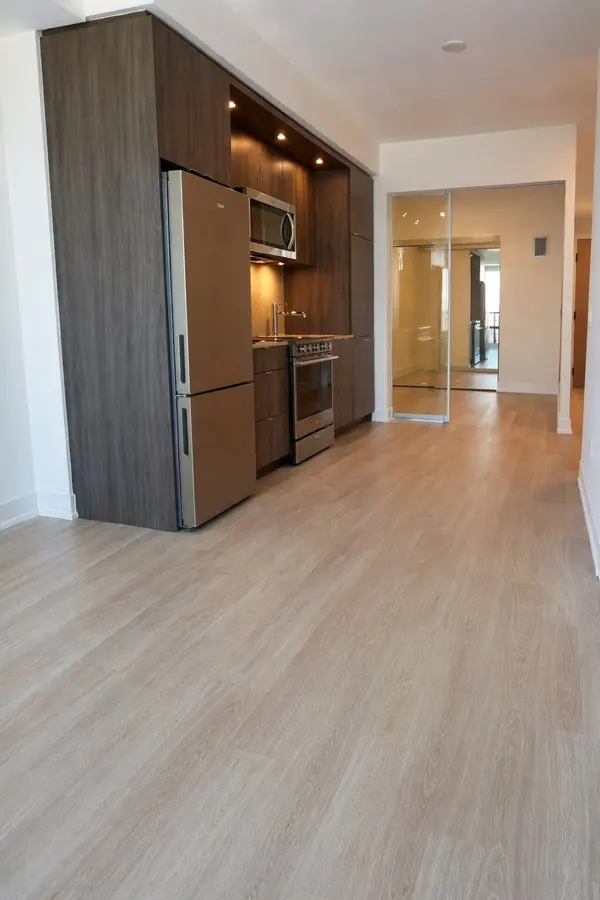 60 Central Park Roadway N/A #1802, Toronto W08, ON M9A 0E6