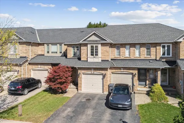 555 Taylor CRES, Burlington, ON L7L 6J7