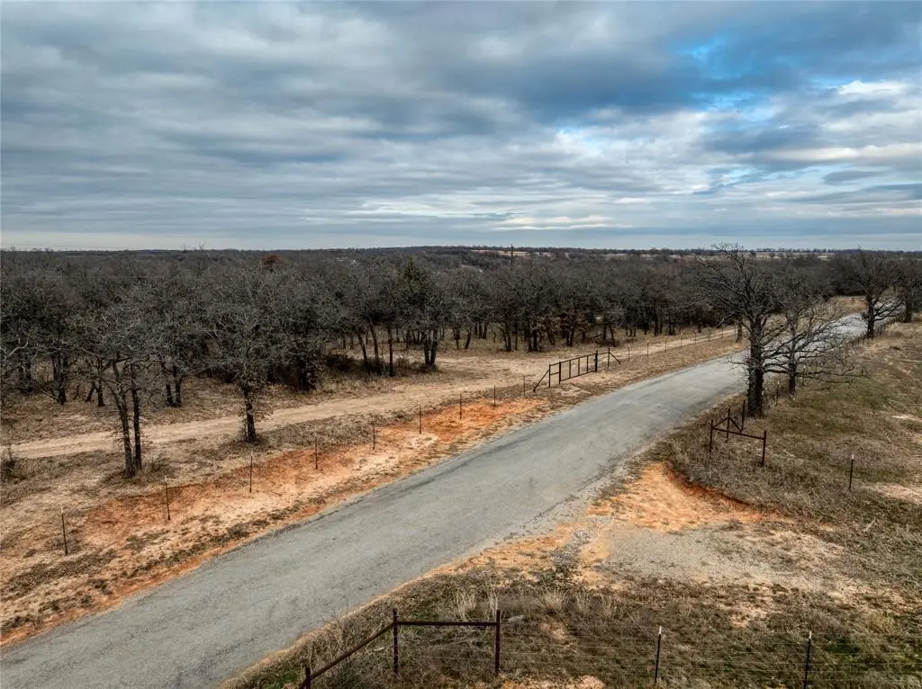 000 Turpin Lake Road, Poolville, TX 76487