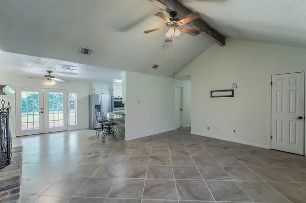 14007 Harbor Drive, Woodway, TX 76712