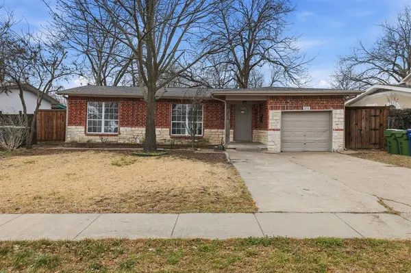 202 E Linda Drive, Garland, TX 75041