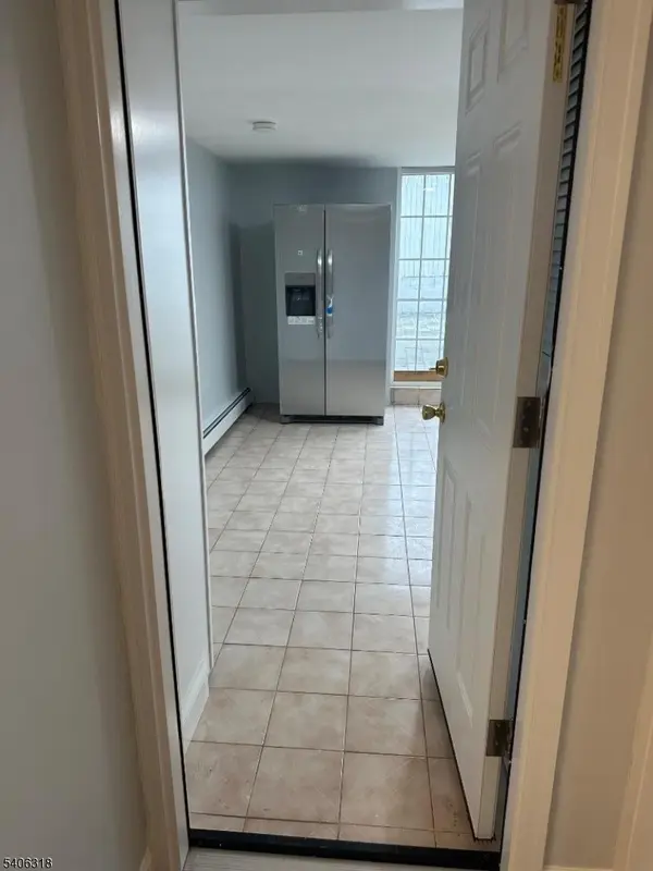 1449 Gehr Pl, North Bergen Twp., NJ 07047