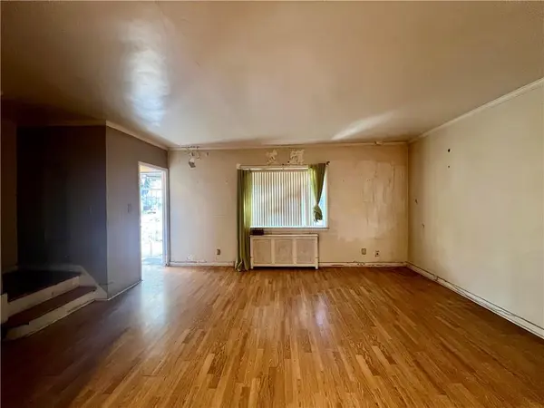 1746 Gerritsen AVE, Brooklyn, NY 11229