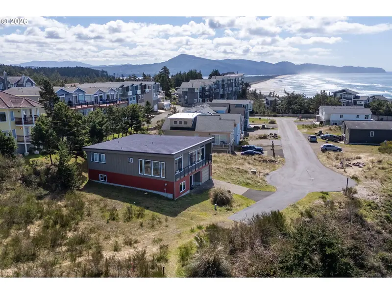 175 CRESCENT ST, Oceanside, OR 97134