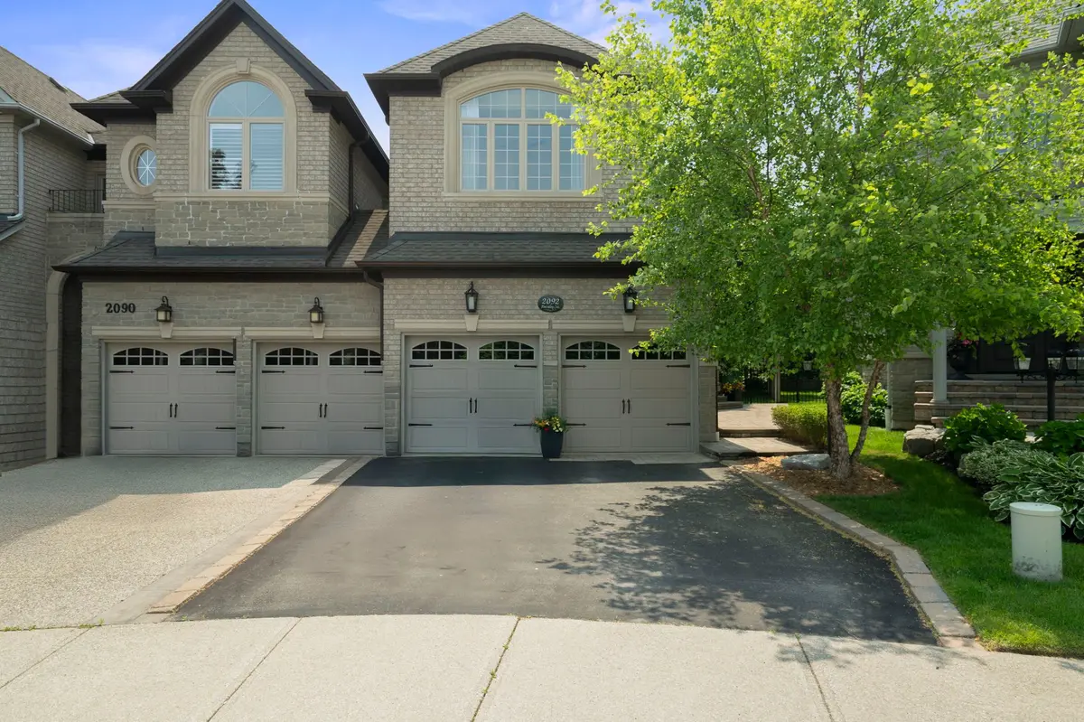 2092 PINEVALLEY CRES, Oakville, ON L6H 6L8