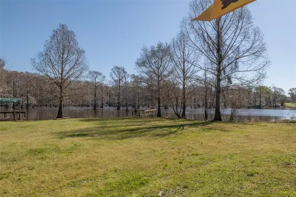 1225 C C Sandidge Road, Elm Grove, LA 71051