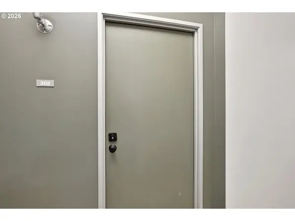 411 NW Flanders ST #302, Portland, OR 97209