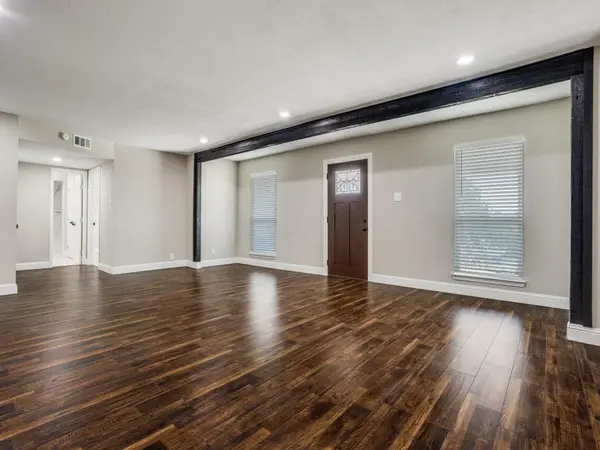 2226 Meadowview Drive, Garland, TX 75043