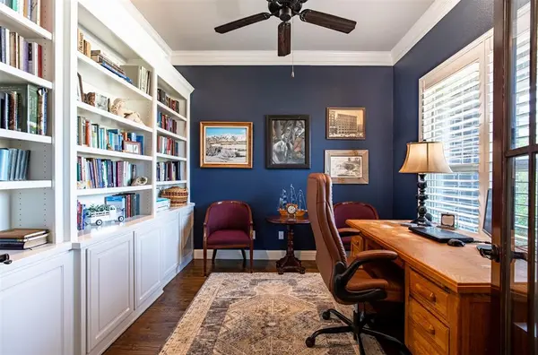 3217 Glenmore Avenue, Northlake, TX 76247