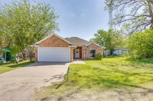 108 S Douglas Street, Covington, TX 76636