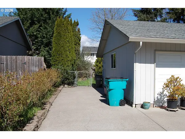2508 NW 105TH ST, Vancouver, WA 98685