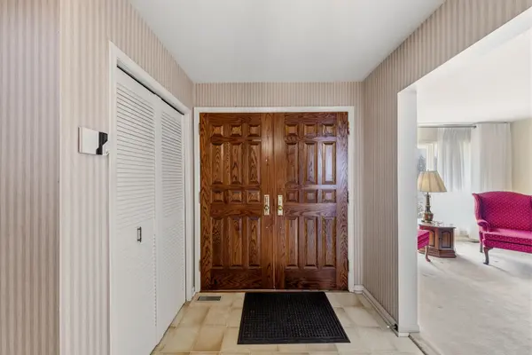 20 Inverary CRES, Toronto E05, ON M1T 2W5