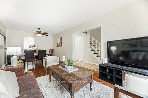 900 Central Park DR #92, Brampton, ON L6S 3J6