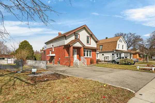 257 Queensdale AVE E, Hamilton, ON L9A 1L3