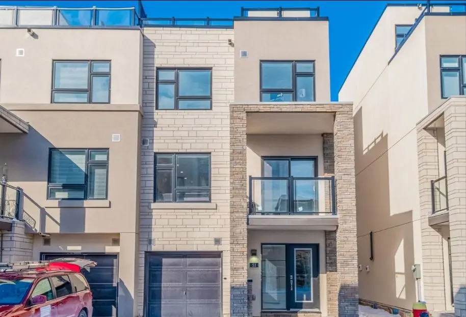 1121 Cooke BLVD #51, Burlington, ON L7T 0C4