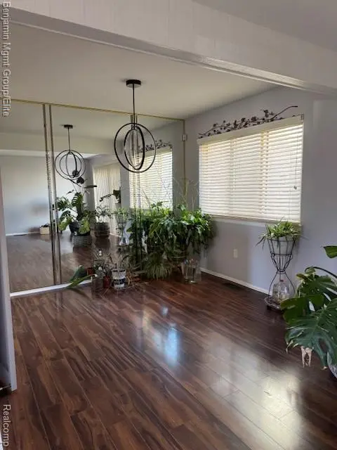 7 Hampton Towne ST #7, Southfield, MI 48075