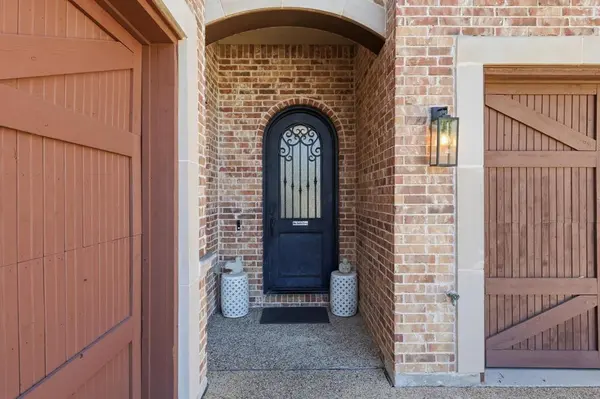 2909 White Dove Drive, Plano, TX 75093