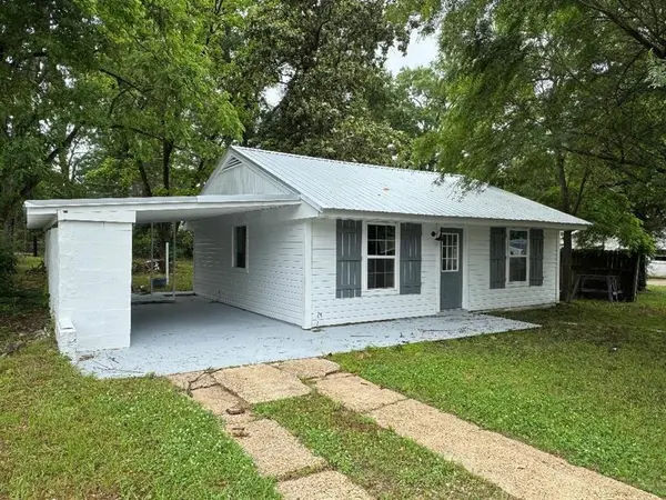 507 SE 4th Street, Springhill, LA 71075